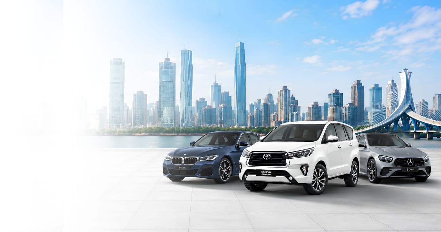 Fleet of rental cars in front of a city skyline